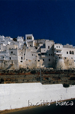 Casa Ostuni - Ostuni la città bianca